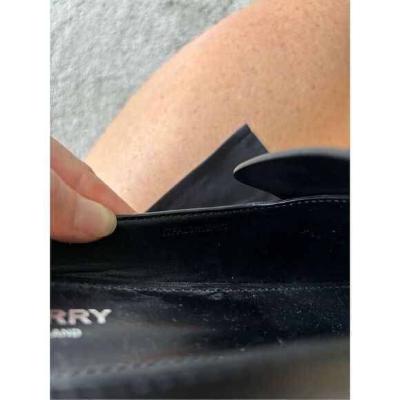 Nearly NEW Burberry cut out mules, black leather, Sz 38, $590 - Picture 7 of 7